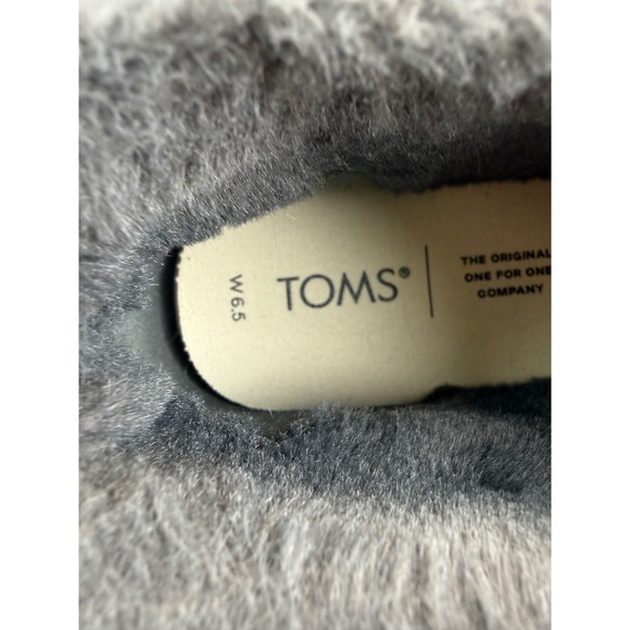 TOMS Womens Grey Suede Faux Fur Lined Slip On Mid Top Sneaker Boots Size 6.5 - Picture 2 of 7